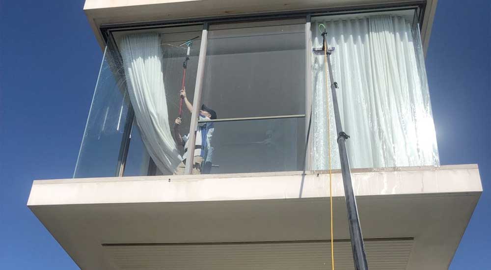 Bondi Window Cleaners